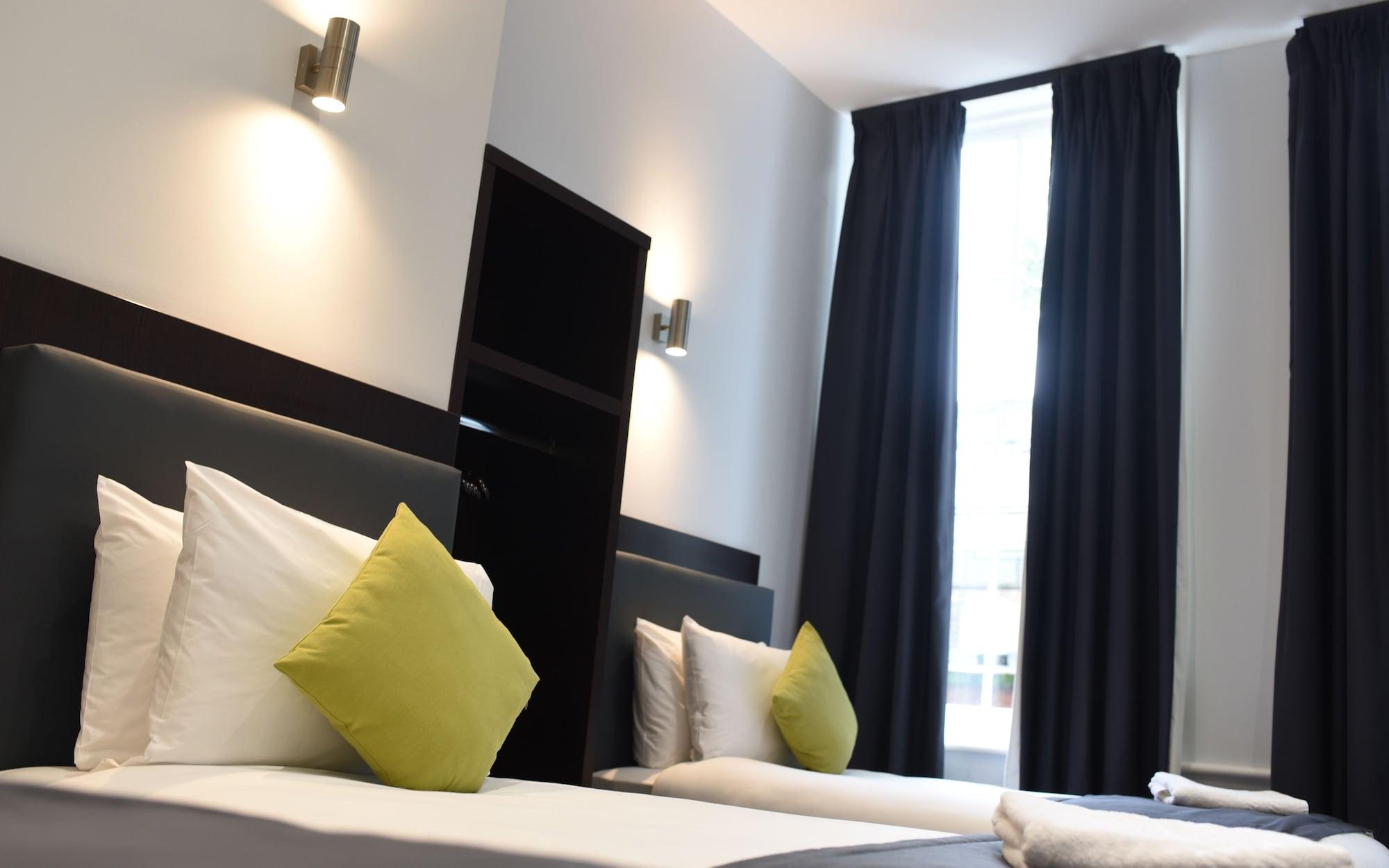 Trebovir Hotel Лондон Экстерьер фото